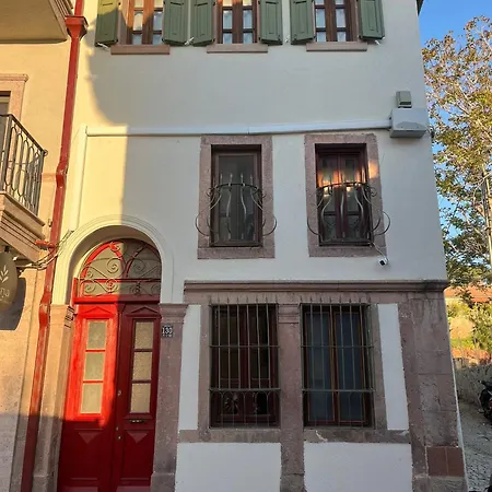 Sayilgan Greek House In The Center * Айвалик